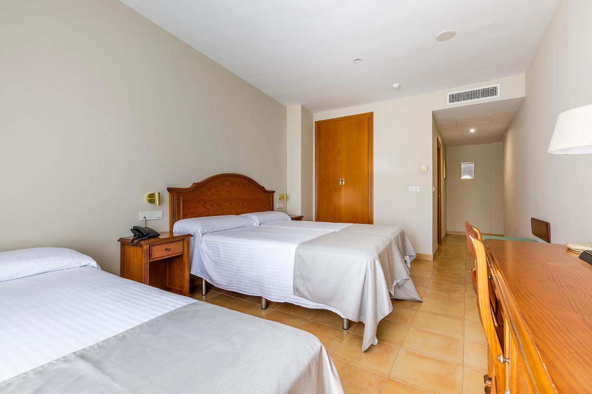 Hotel Almijara - Mares La Herradura  Kültér fotó