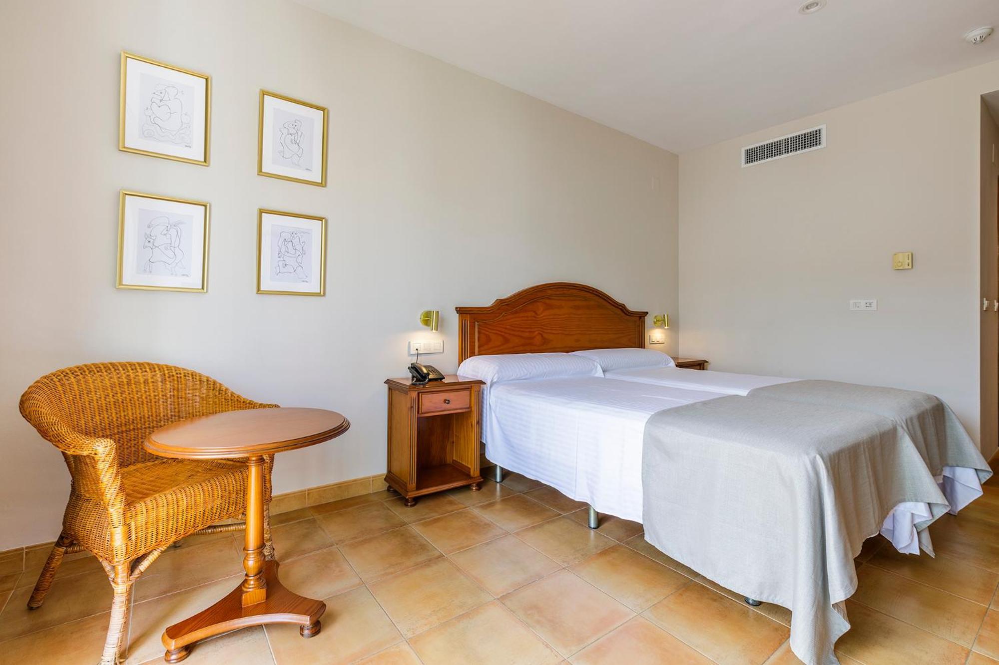 Hotel Almijara - Mares La Herradura  Kültér fotó