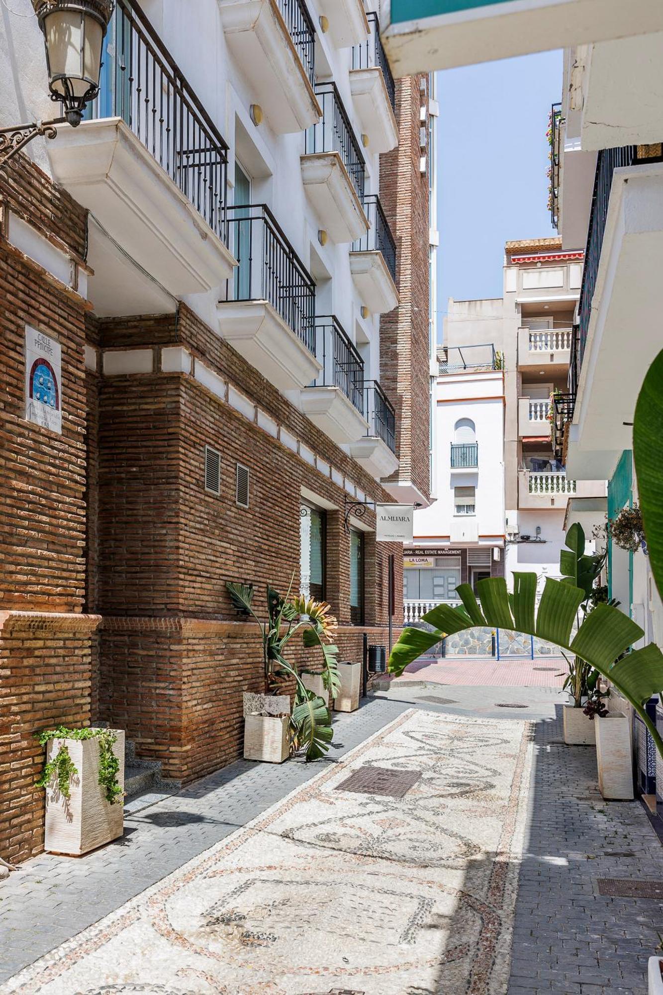 Hotel Almijara - Mares La Herradura  Kültér fotó