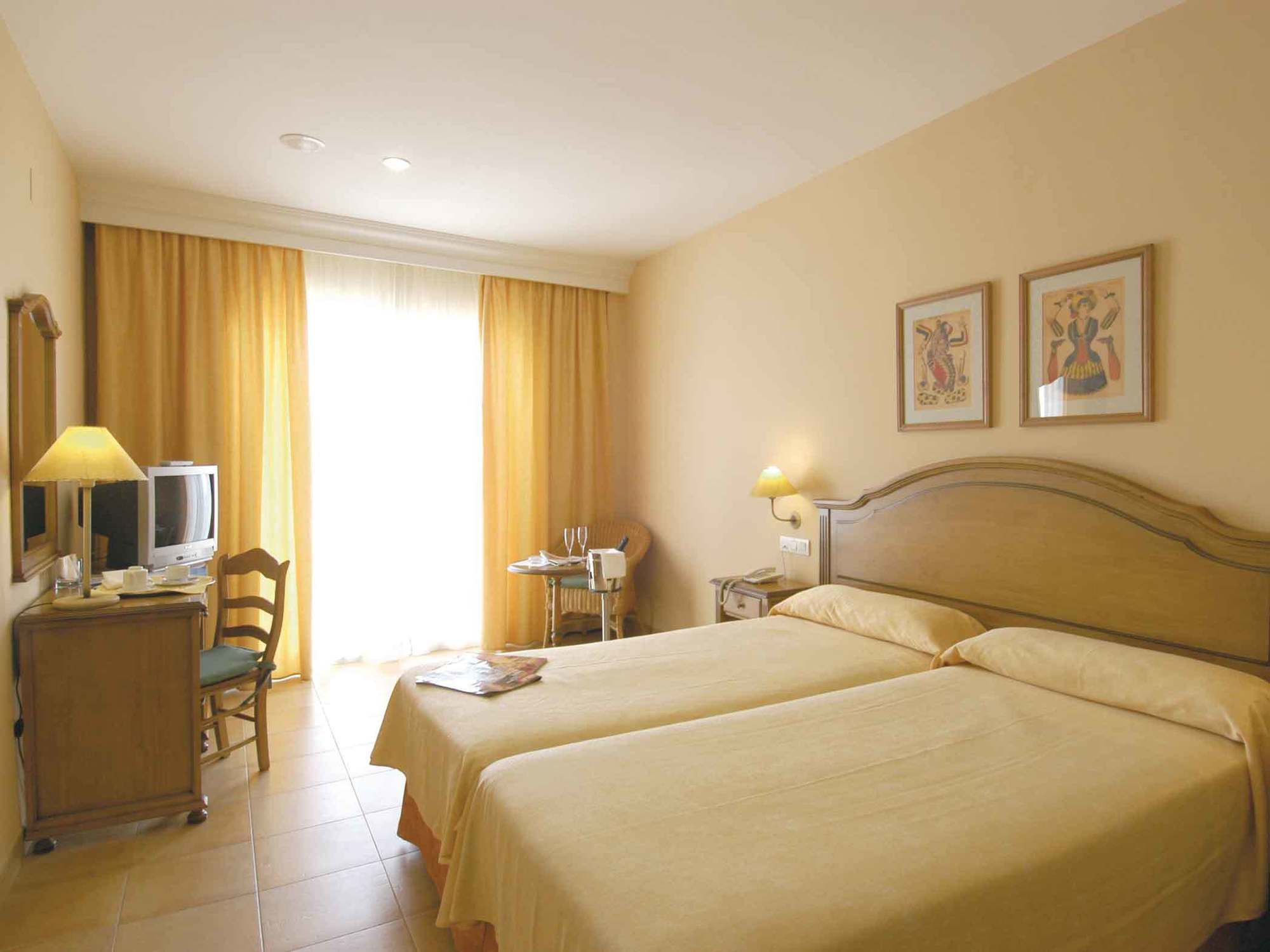 Hotel Almijara - Mares La Herradura  Kültér fotó